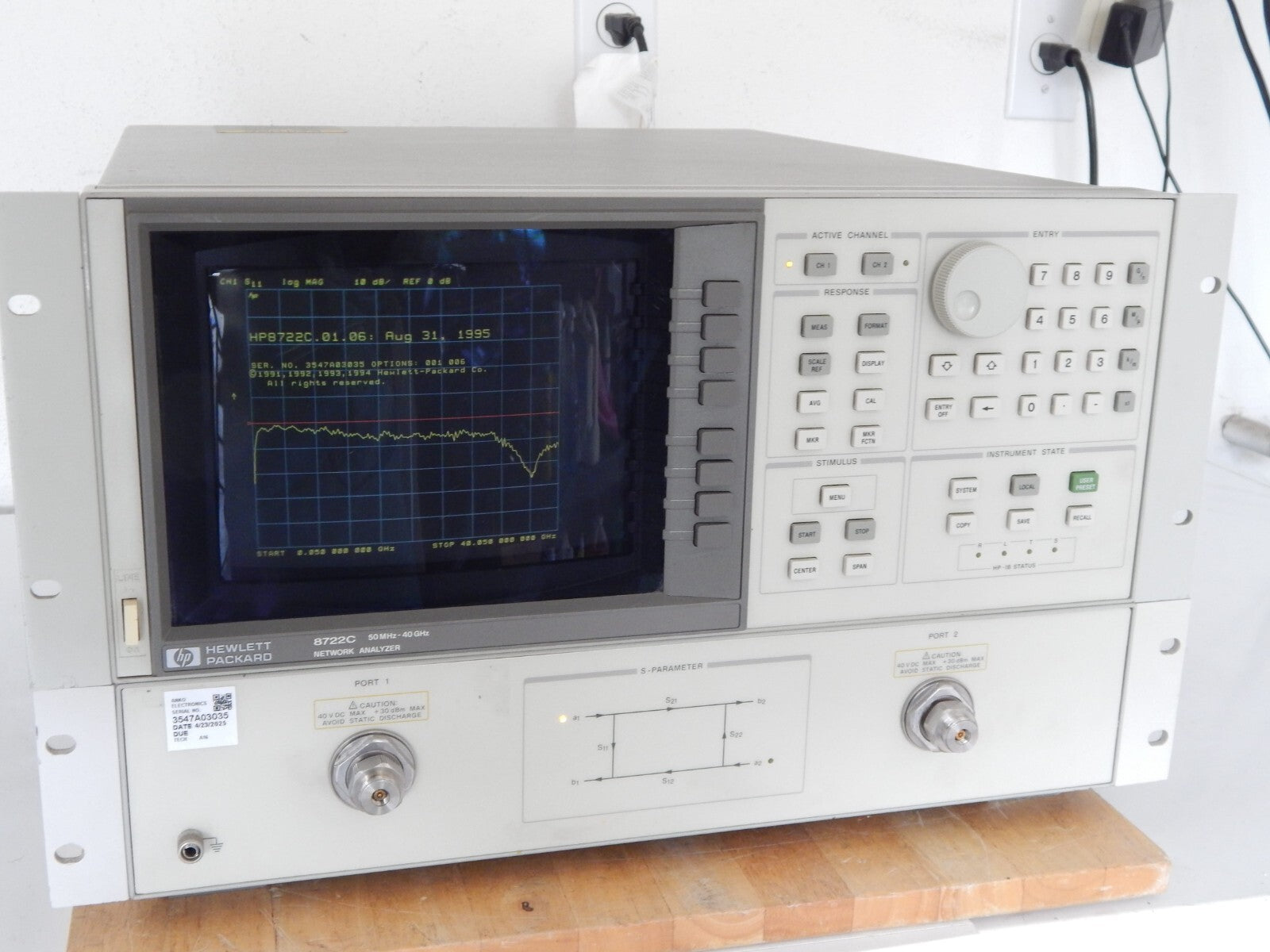 Agilent/Keysight 8722C w/001, 006, 50Mhz-40GHz Network analyzer, s/n3547A03035 Agilent/Keysight 8722C w/001, 006, 50Mhz-40GHz Network analyzer, s/n3547A03035